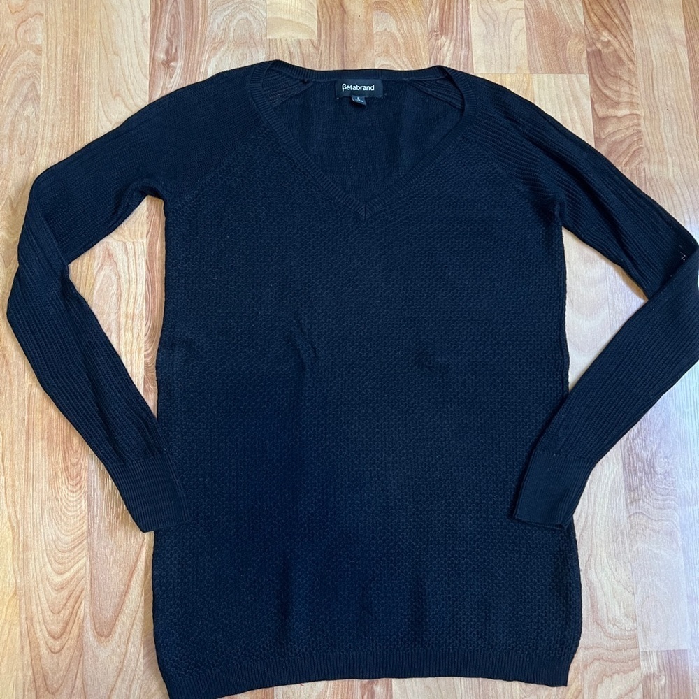 Betabrand Men's Black V-Neck Sweater lightweight rayon cashmere blend sz L